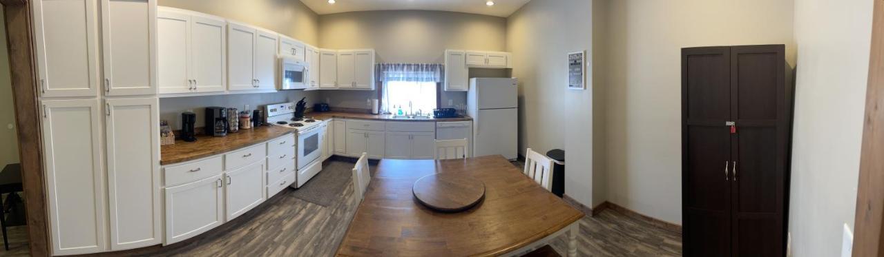 Modern Farmhouse 3 Bed, 2 Bath Apartment, Sleeps 7, Lots Of Space, Steps To Downtown, Honeywell & Eagles Theater Wabash 外观 照片