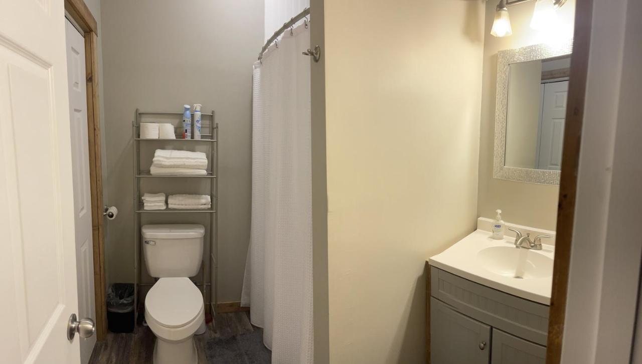 Modern Farmhouse 3 Bed, 2 Bath Apartment, Sleeps 7, Lots Of Space, Steps To Downtown, Honeywell & Eagles Theater Wabash 外观 照片