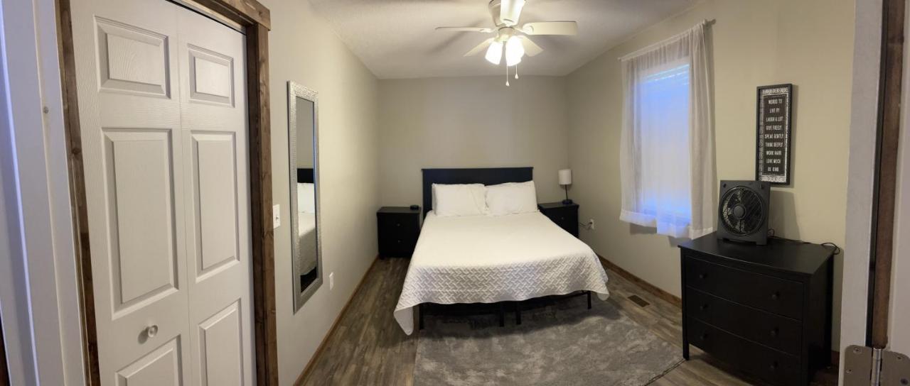 Modern Farmhouse 3 Bed, 2 Bath Apartment, Sleeps 7, Lots Of Space, Steps To Downtown, Honeywell & Eagles Theater Wabash 外观 照片